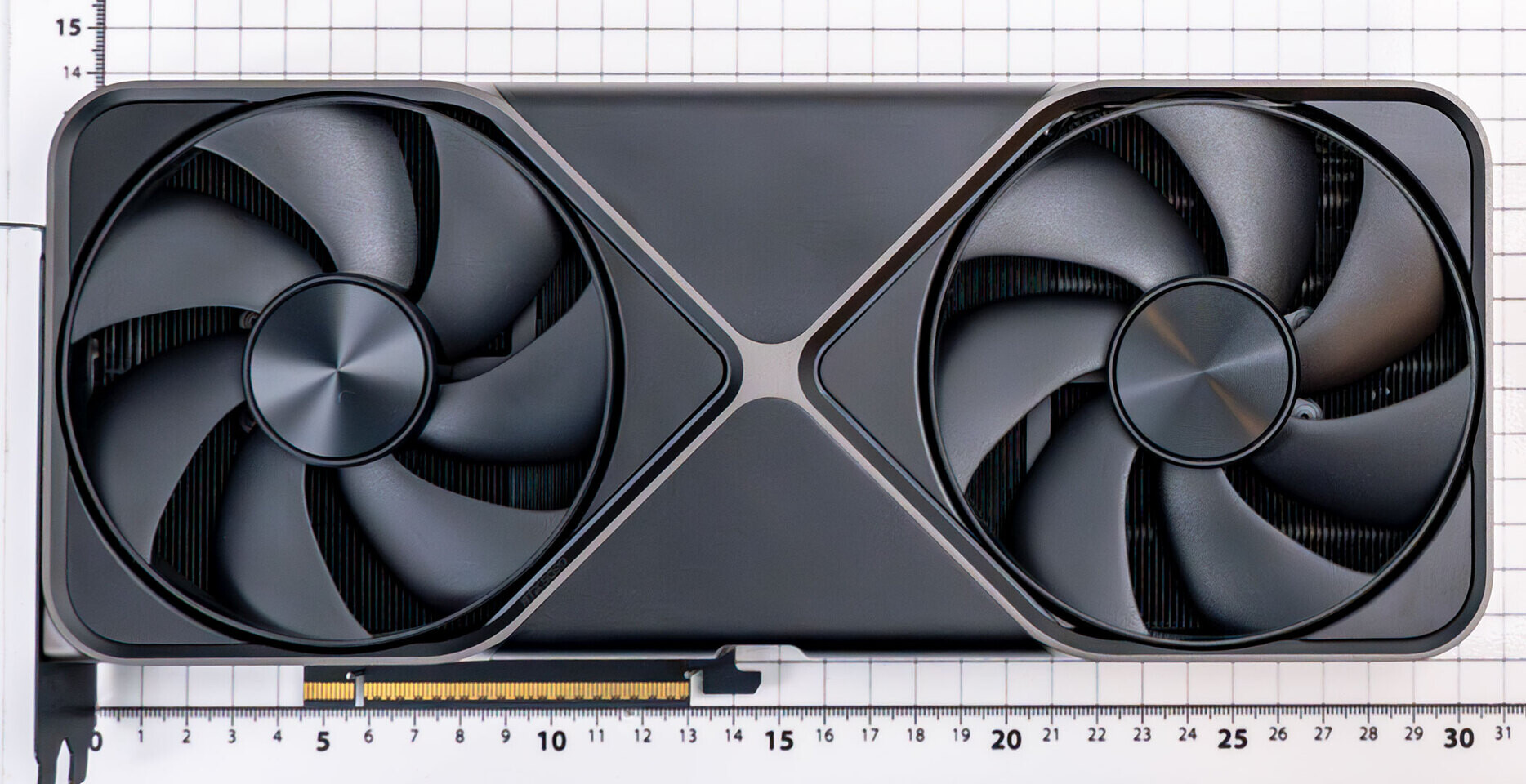 По слухам, NVIDIA готовит подорожание RTX 5090 из-за дефицита GDDR7