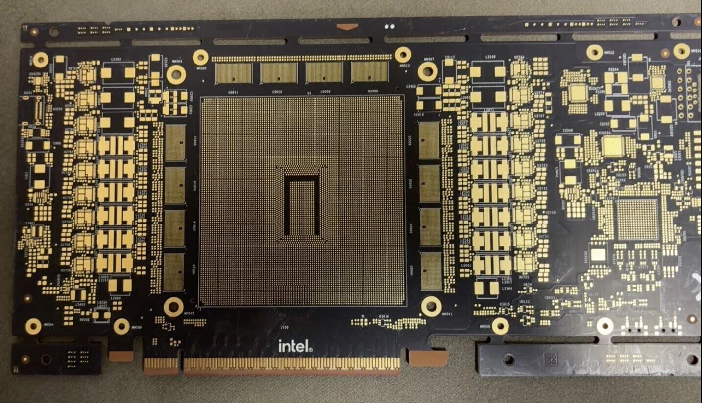 По слухам, Intel готовит ускоритель Crescent Island с графикой Xe3P